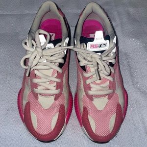 Puma stylish sneakers